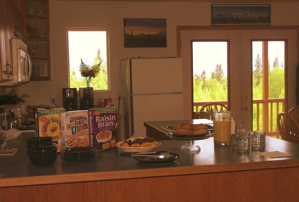 Grace And Bill'S Freedom Hills B&B Talkeetna Exteriör bild